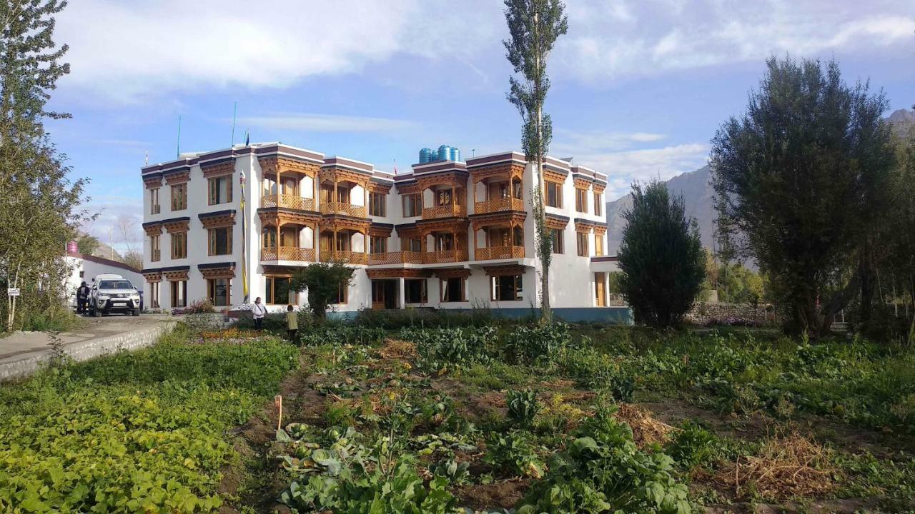 Hotel Hunder Residency Léh Exteriér fotografie